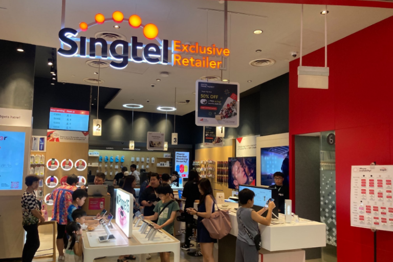 Singtel (TSI photo by Royston Yang)