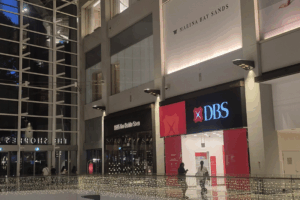 3 Singapore Blue-Chip Stocks to Buy if You Have S$30,000 to Spare DBS