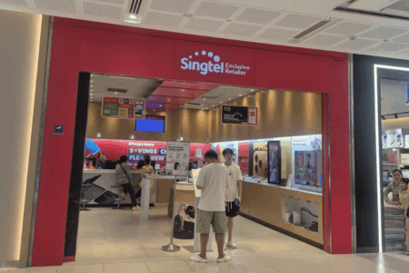 These 3 Dividend Stocks Pay More Than CPF — and Why Some Investors Still Prefer Them Singtel (Photo by Rachel)