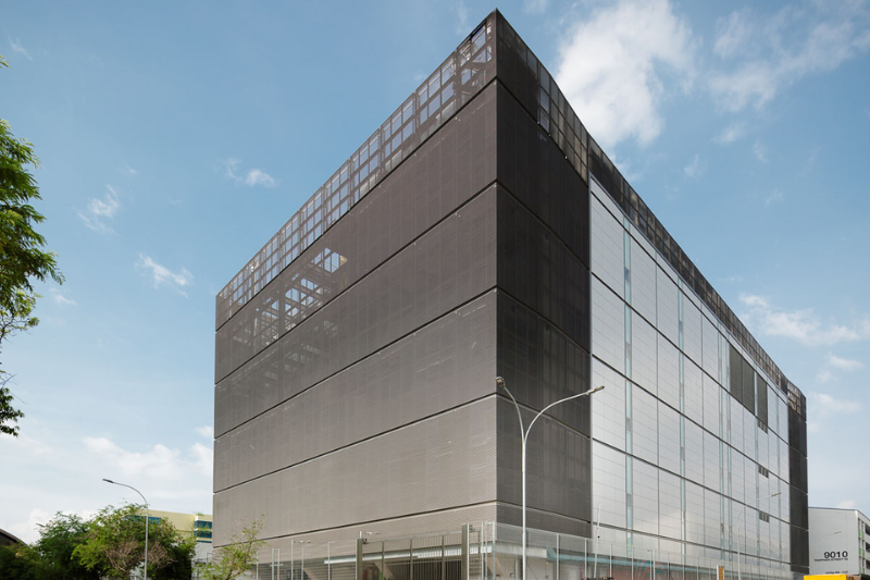 3 Singapore Blue-Chip Stocks Announcing Higher Profits and Dividends Keppel DC REIT
