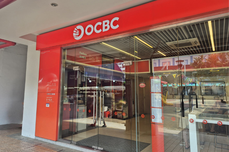 S$10,000 to Invest: 3 Dividend Stocks I Would Consider Today OCBC (Photo by Rachel)