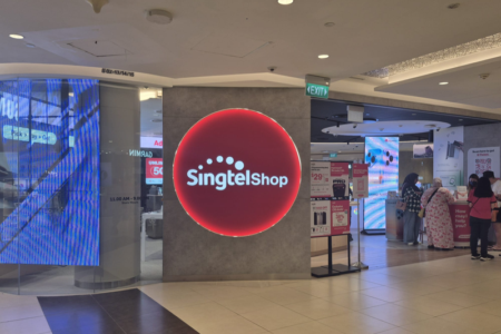 Singtel (Photo by Rachel)